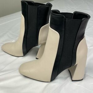 Yoki‎ High Ankle Boots Vegan Leather Colorblock Black & White Heels 6 shoes rave
